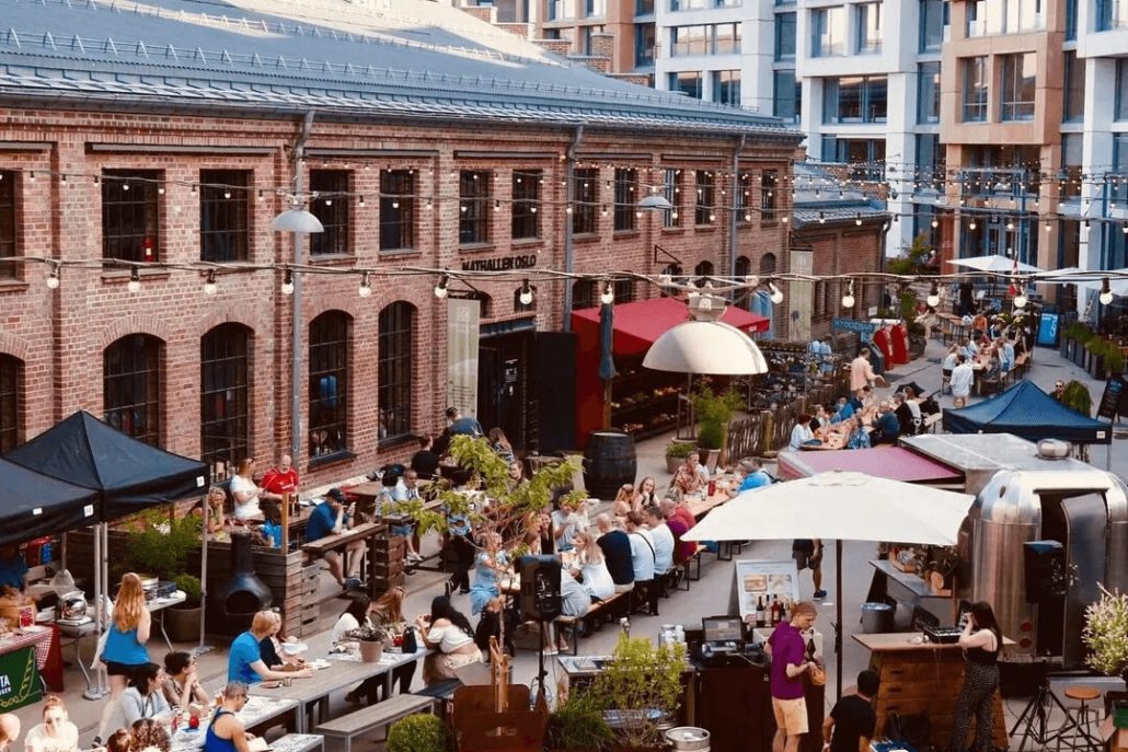 Neighborhoods in Oslo. Grünerløkka. Mathallen Food Court