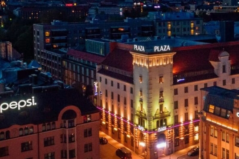 Heritage Hotels in Helsinki: Radisson Blu Plaza Hotel, night view from above