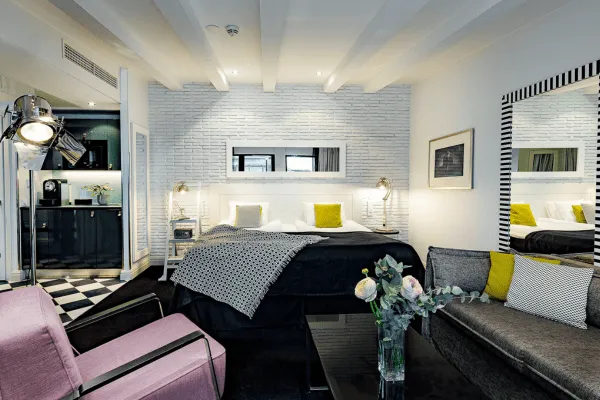 Hotel Fabian's guest room interior