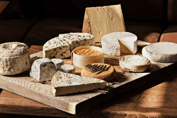 cheese board from Le Benjamin Bar & Bistro