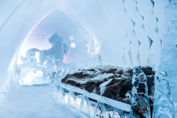 igloo hotel room made of ice