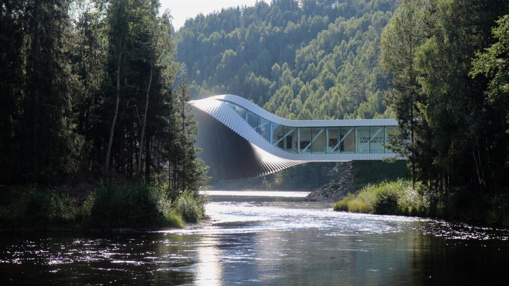 Kistefos Museum and Hadeland Glassverk