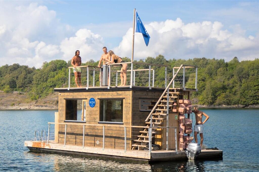 The Oslofjord Floating Saunas