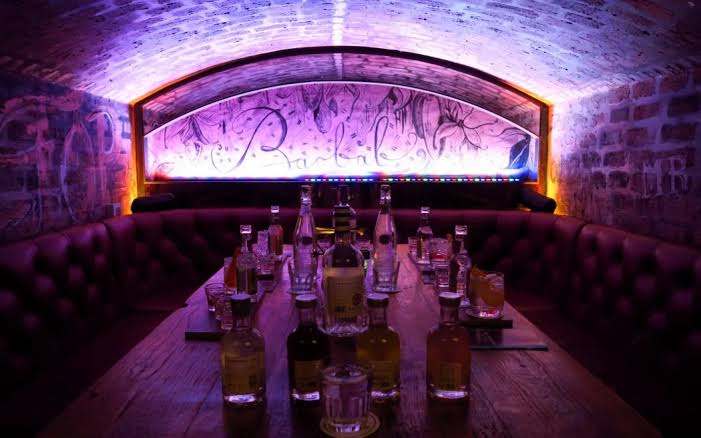 Edinburgh Gin Distillery Bar