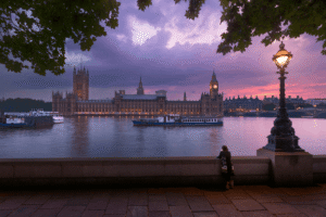 palaces in London