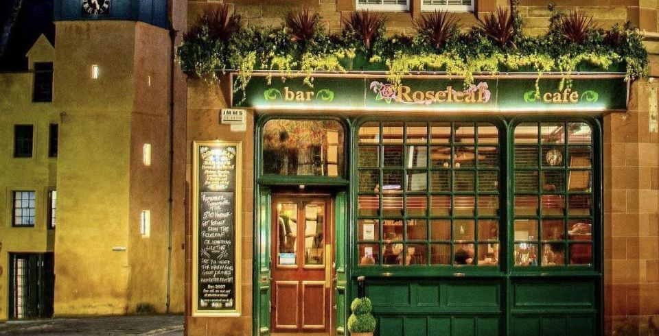 The Roseleaf