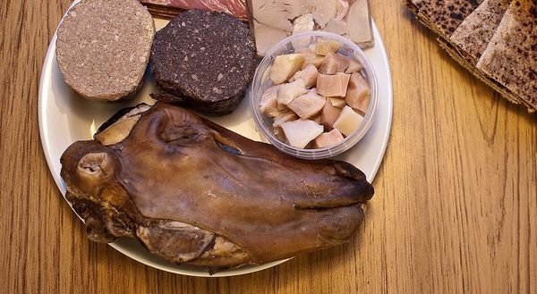 Svið – Boiled Sheep's Head