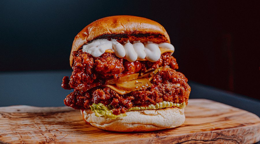 Luxury Burger Bar by Luxford